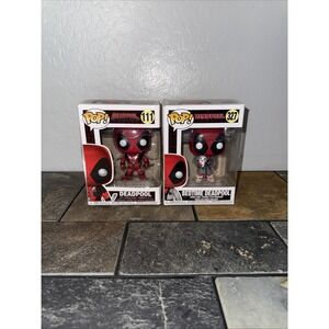 Funko Pop! Marvel Deadpool Lot - X-Force Swords #111 & Bedtime #327